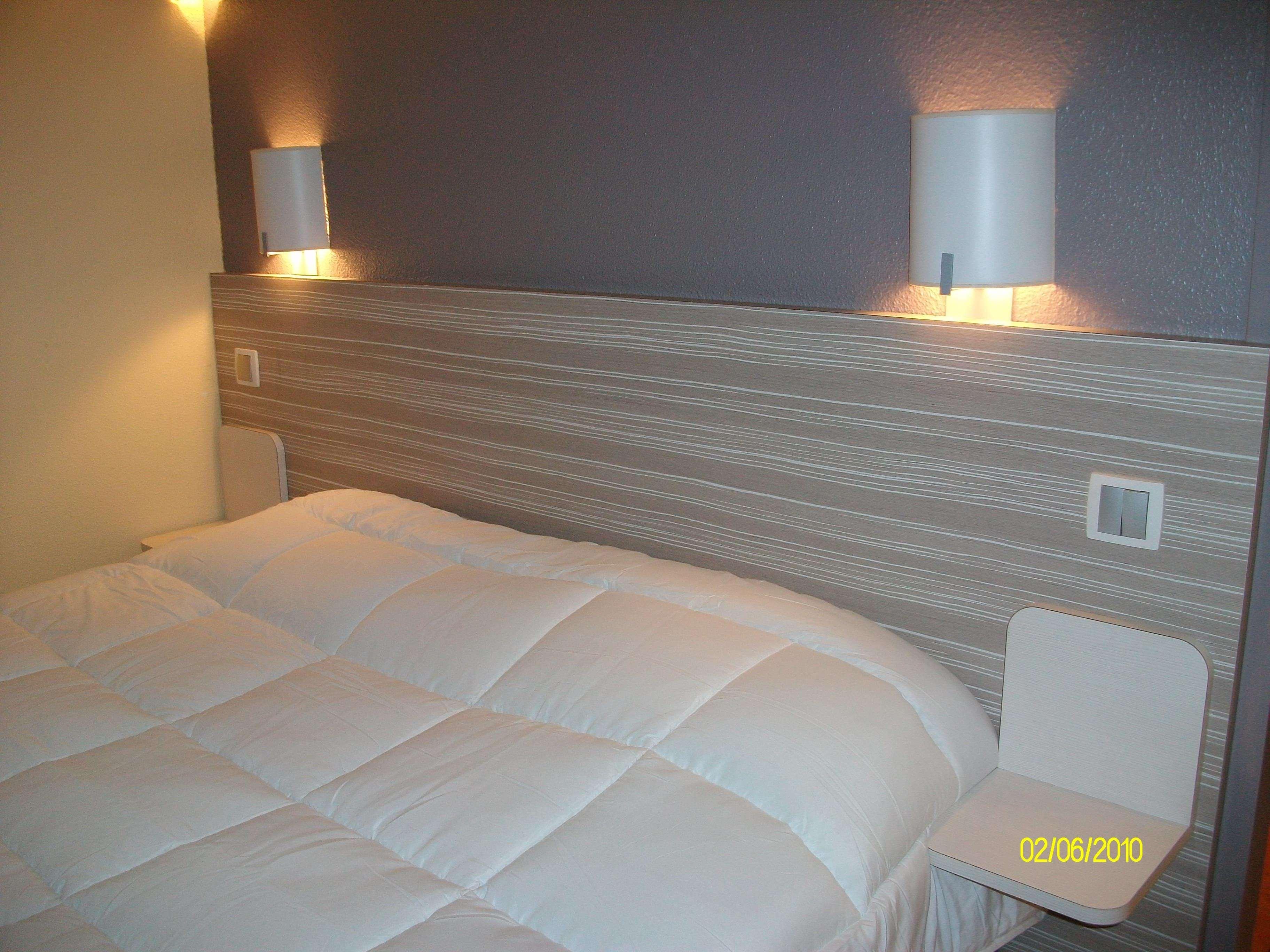 Kyriad Bellegarde - Geneve Chatillon-en-Michaille Habitación foto